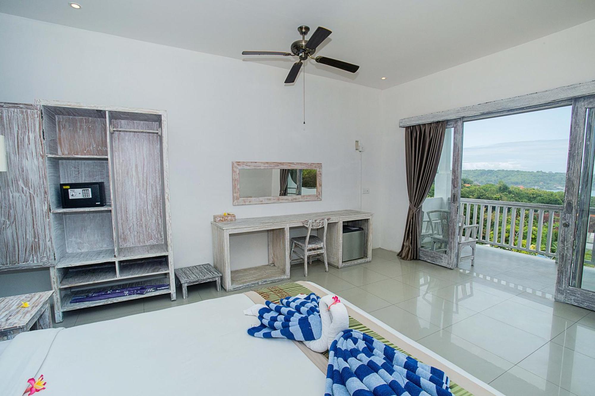 Grand Sea View Lembongan Hotel Nusa Lembongan Exterior photo