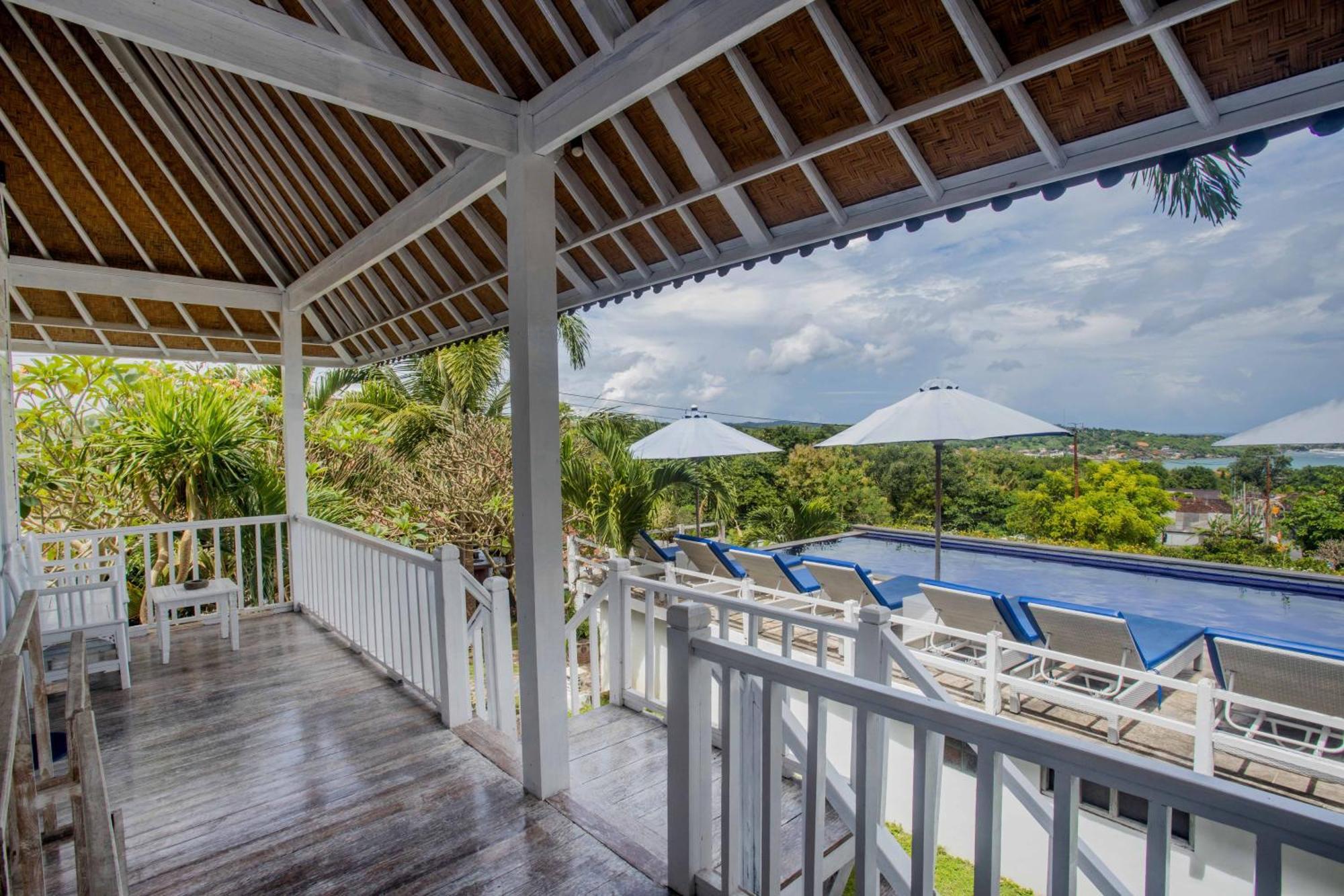 Grand Sea View Lembongan Hotel Nusa Lembongan Exterior photo